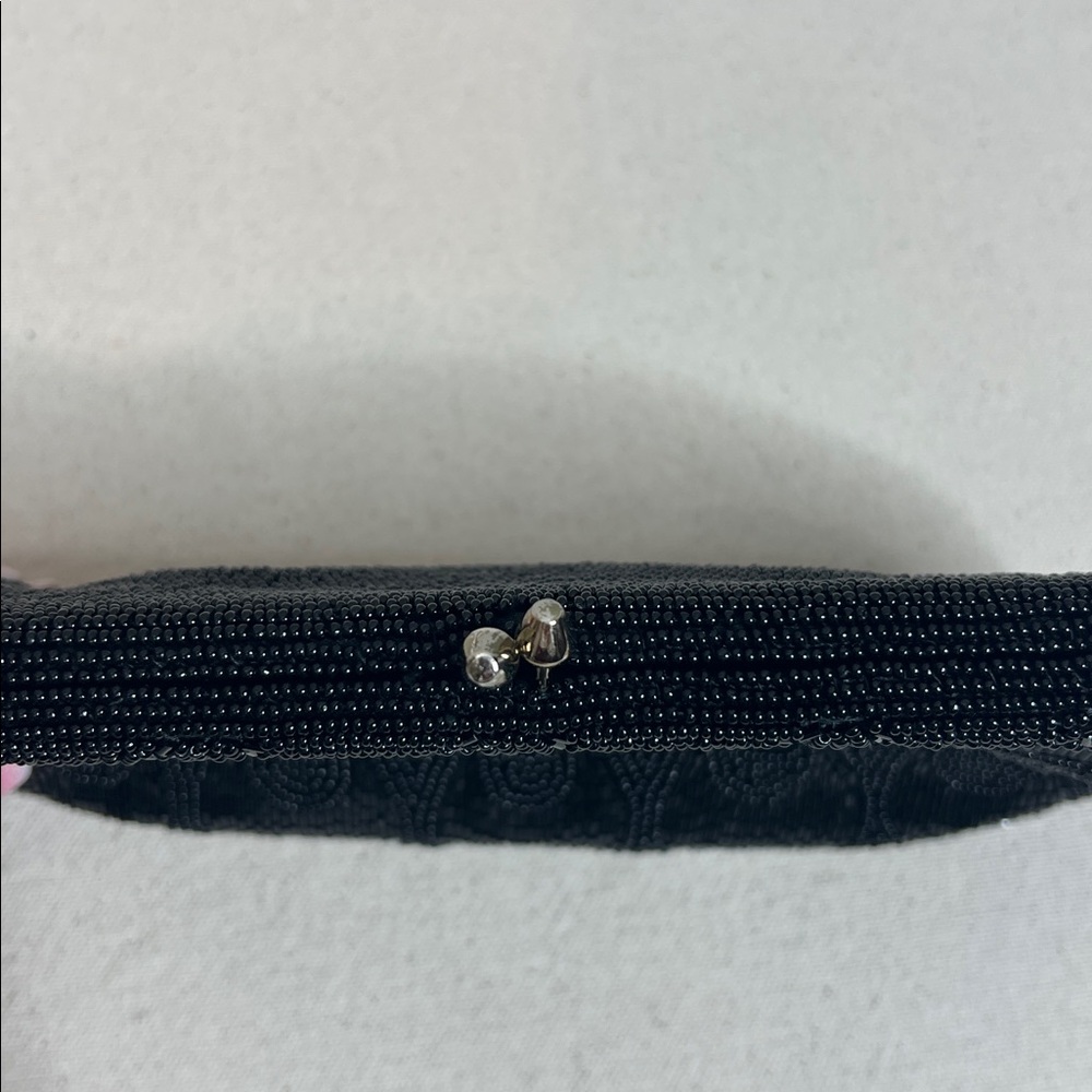 Vintage Black Beaded Evening Clutch Made in Japan – Stunning Hand-Beaded Design - Picture 7 of 10